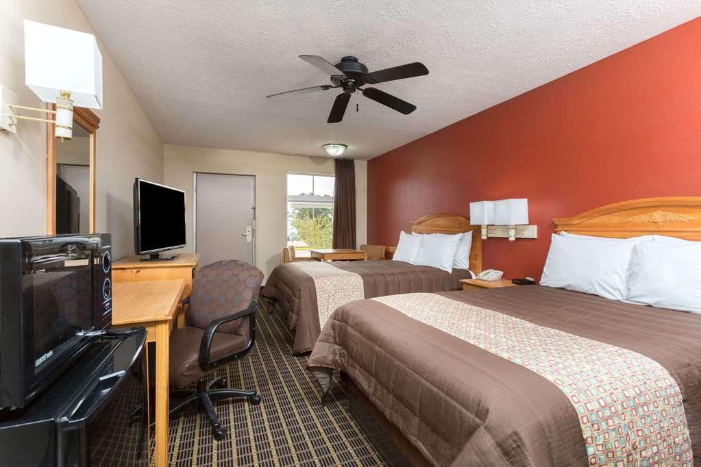 Days Inn By Wyndham Forest Bilik gambar