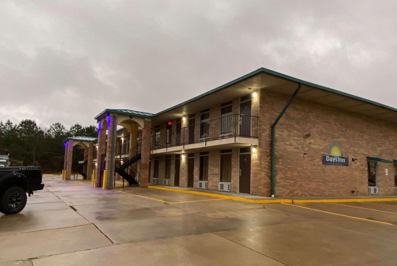 Days Inn By Wyndham Forest Luaran gambar